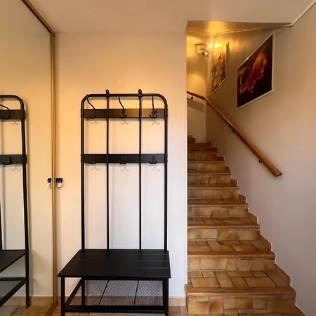 La Maison Secrete Evryproche Paris بيت للعطل *